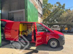 FURGONETA MERCEDES VITO CON EQUIPO DE DESATASCOS DE 35 CV lleno