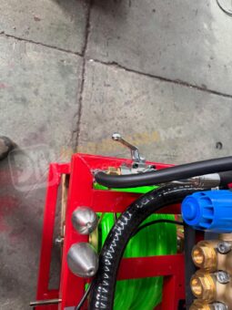 EQUIPO DESATASCO 600 + 600 LITROS DE 35CV 250 BARES 80 LITROS Y MANDO ARRANQUE Y PARE lleno