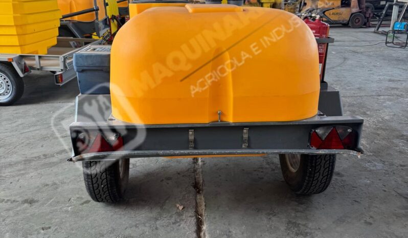 EQUIPO EXTINCIÓN DE INCENDIOS DE 1000 LITROS DE OCASIÓN lleno