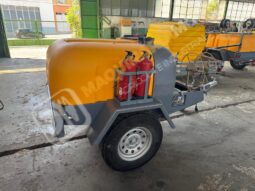 EQUIPO EXTINCIÓN DE INCENDIOS DE 1000 LITROS DE OCASIÓN lleno