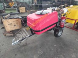 EQUIPO DE EXTINCIÓN DE INCENDIOS 300 LITROS lleno