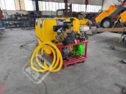 CAMIÓN PEUGEOT BOXER CON EQUIPO DE 35 CV lleno