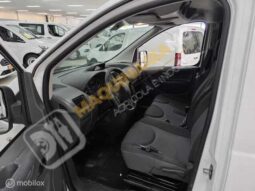 FURGÓN PEUGEOT EXPERT CON EQUIPO PARA DESATASCOS, LIMPIEZA Y SUCCIÓN lleno