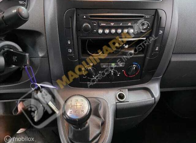 FURGÓN PEUGEOT EXPERT CON EQUIPO PARA DESATASCOS, LIMPIEZA Y SUCCIÓN lleno