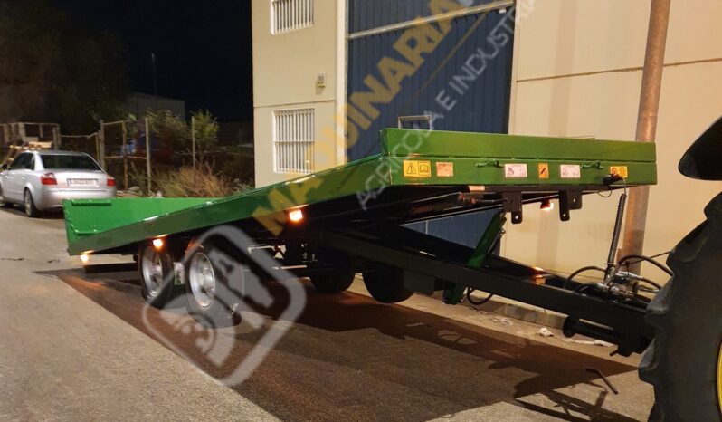 BATEA DE TRANSPORTE DE 6 METROS lleno