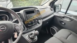 FURGÓN OPEL VIVARO CON EQUIPO DE DESATASCOS DE 35 CV lleno