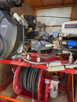 EQUIPO DESATASCOS 35 CV 250 BARES Y 80 LITROS DE 600 LITROS CON ENROLLADOR ELÉCTRICO lleno