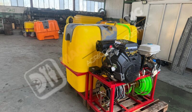 EQUIPO DESATASCOS 35 CV DE 800 L CON MANDO DE 3 FUNCIONES lleno