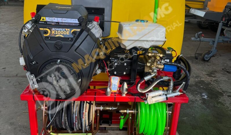 EQUIPO DESATASCOS 35 CV DE 800 L CON MANDO DE 3 FUNCIONES lleno