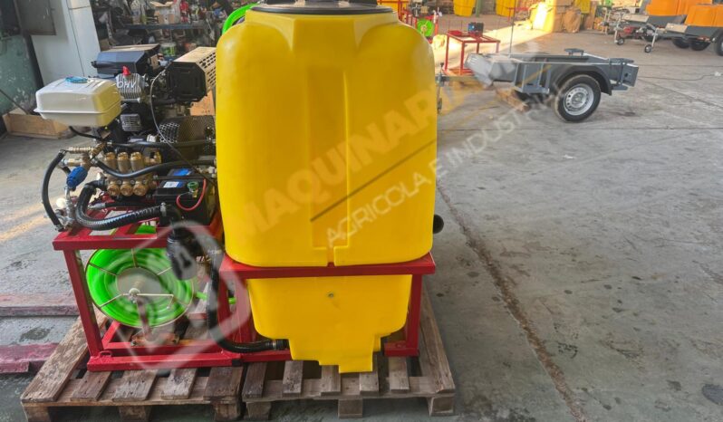 EQUIPO DESATASCOS 35 CV DE 800 L CON MANDO DE 3 FUNCIONES lleno